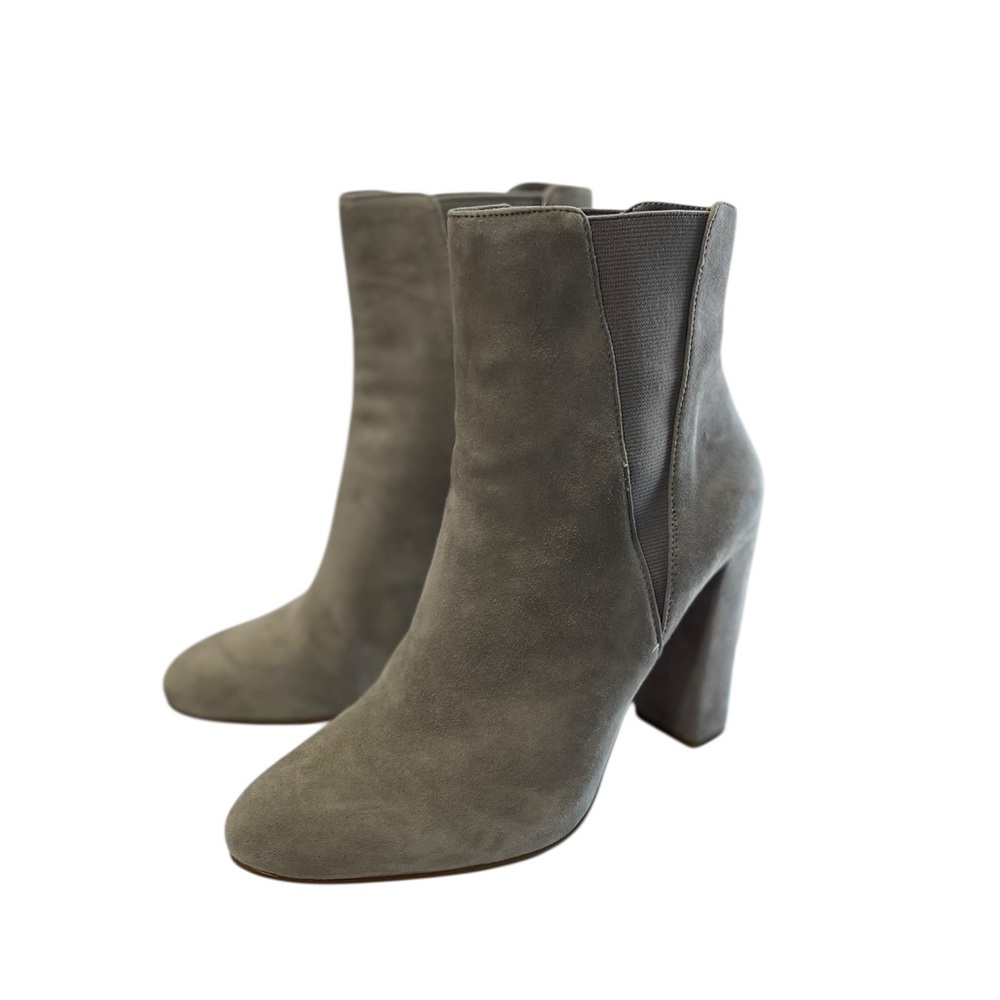 Steve Madden Suede Leather Ankle Effect Preppy Almond Toe Booties 7.5 Stone Gray